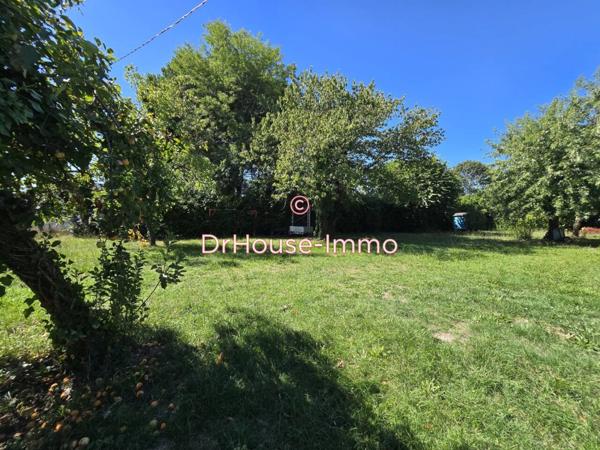 Terrain à vendre de 855 m²