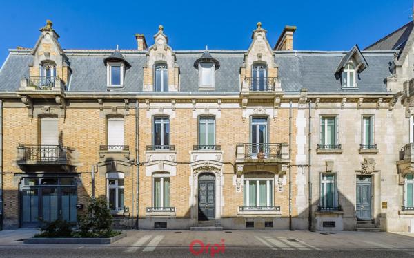 Maison à vendre    10 pièces • 265 m2 La Rochelle