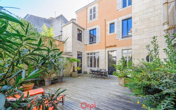 Maison à vendre    10 pièces • 265 m2 La Rochelle