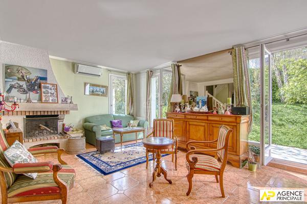 Maison Fourqueux 118 m2 780 000 € ** - Référence 14908