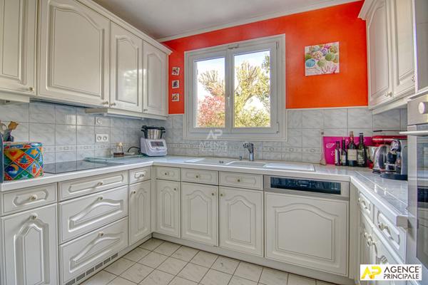 Maison Fourqueux 118 m2 780 000 € ** - Référence 14908