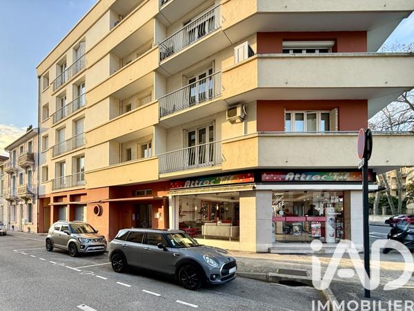 Appartement à vendre 4 pièces 76 m² Romans-sur-Isère