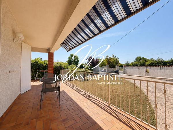 CARREYRAT - Vue, piscine & studio aménagé