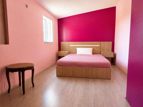 Rare à Mireval : 5 438 m² et dépendances