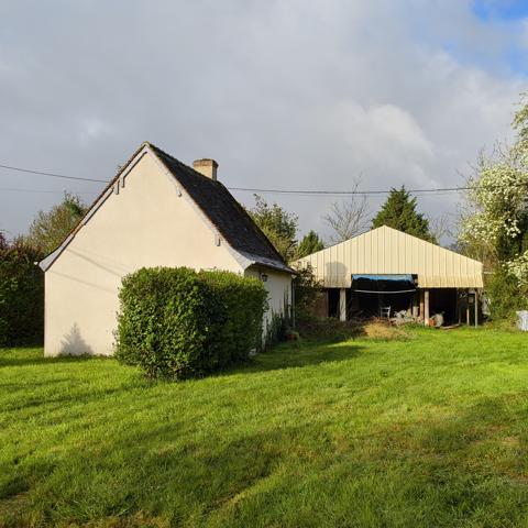 Maison
         3 pièces
        - 100 m² 119 900 € *