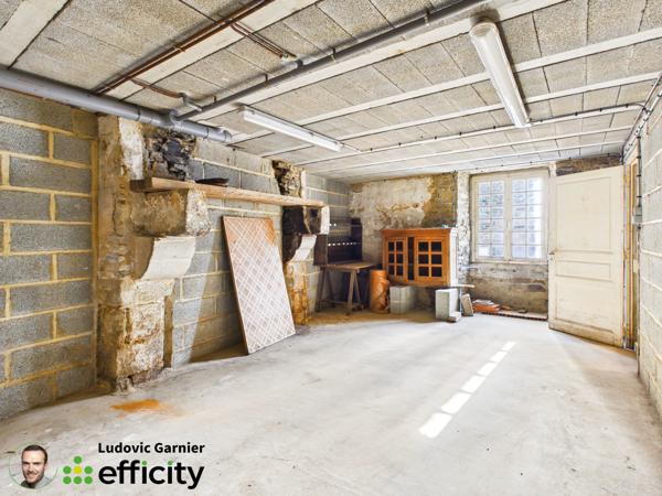Maison
         4 pièces
        - 103 m² 57 000 € *