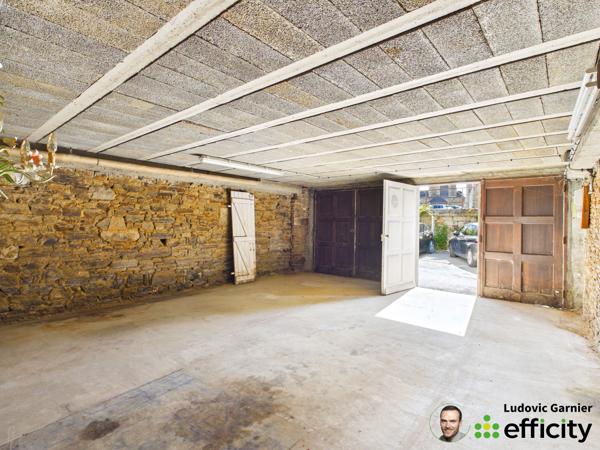 Maison
         4 pièces
        - 103 m² 57 000 € *