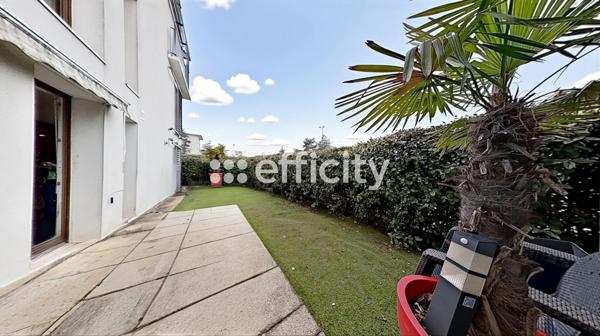 Appartement
         4 pièces
        - 78 m² Exclusivité 320 000 € *