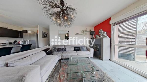 Appartement
         4 pièces
        - 78 m² Exclusivité 320 000 € *