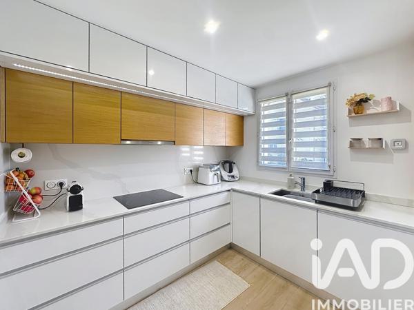 Maison à vendre 5 pièces 93 m² Saint-Brice-sous-Forêt