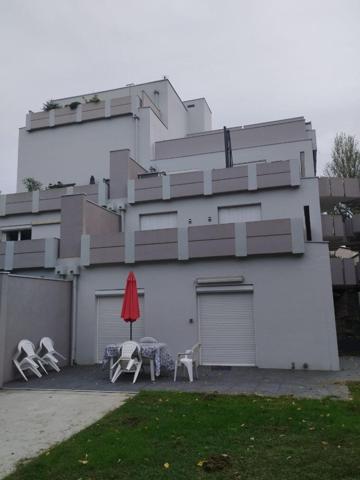 FLOIRAC Appartement T2 Bis Possibilité de deuxième chambre