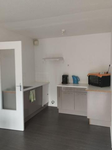 FLOIRAC Appartement T2 Bis Possibilité de deuxième chambre