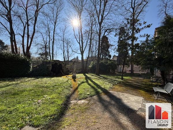 Le Domaine du Lac Enchanté – Une Parenthèse d'Exception à Vernaison de 394m2