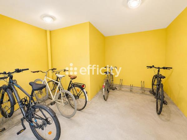 Appartement
         4 pièces
        - 82 m² Exclusivité 250 000 € *