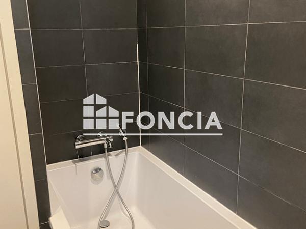 Location Appartement 4 pièces 123.38 m² - 11 ALLEES MORTARIEU Montauban 82000