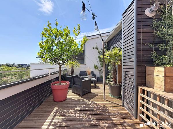 CENON — Le Cavaillès — Duplex contemporain avec terrasse, dernier étage, DPE A et parking