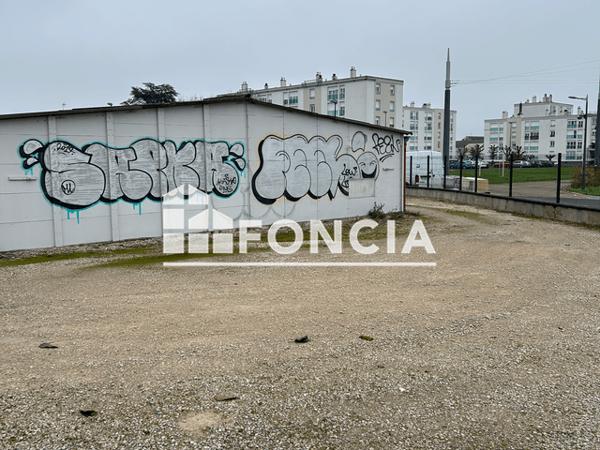 Location Parking - RUE DU CLOS DE L'ARCHE Saint Jean De Braye 45800
