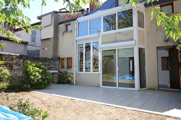Maison 6 pièces 128.29 m2 jardin garage