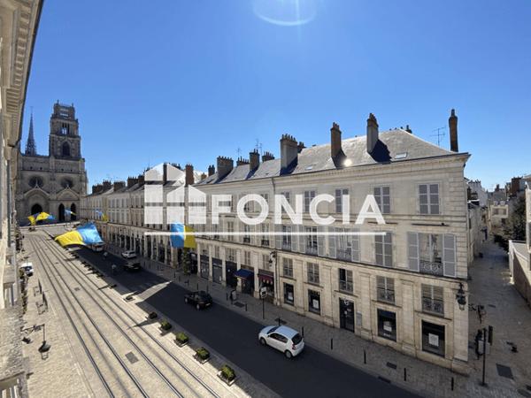 Location Appartement 3 pièces 81.04 m² - 16 RUE JEANNE D'ARC Orleans 45000