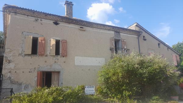 Menglon (26410) Menglon ( Drôme)-Maison de village