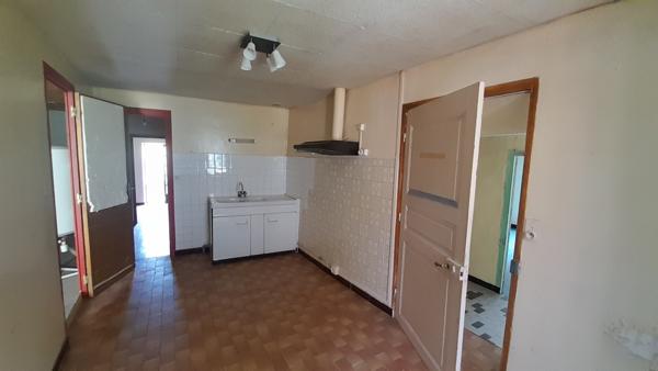 Menglon (26410) Menglon ( Drôme)-Maison de village