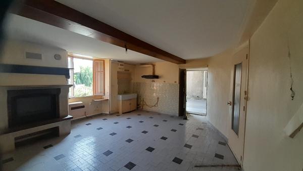 Menglon (26410) Menglon ( Drôme)-Maison de village