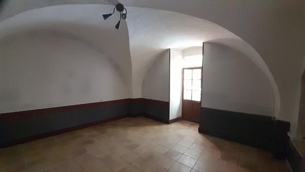 Menglon (26410) Menglon ( Drôme)-Maison de village