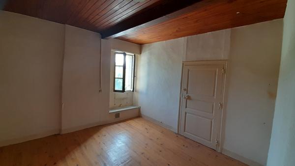 Menglon (26410) Menglon ( Drôme)-Maison de village