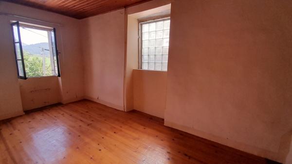 Menglon (26410) Menglon ( Drôme)-Maison de village