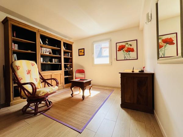 Maison 5 pièce(s) 4 chambre(s) 136 m²
