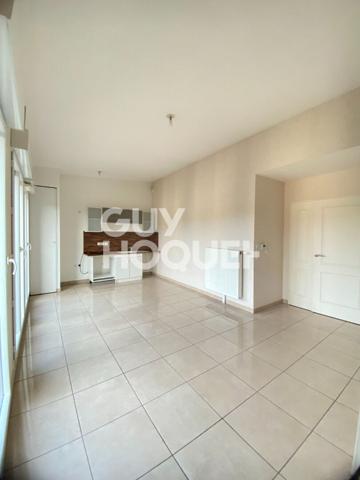 CHARTRES - T3 Place des Épars