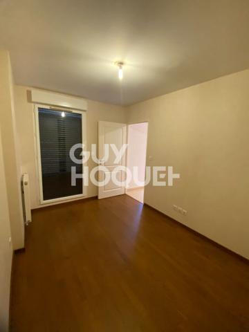 CHARTRES - T3 Place des Épars