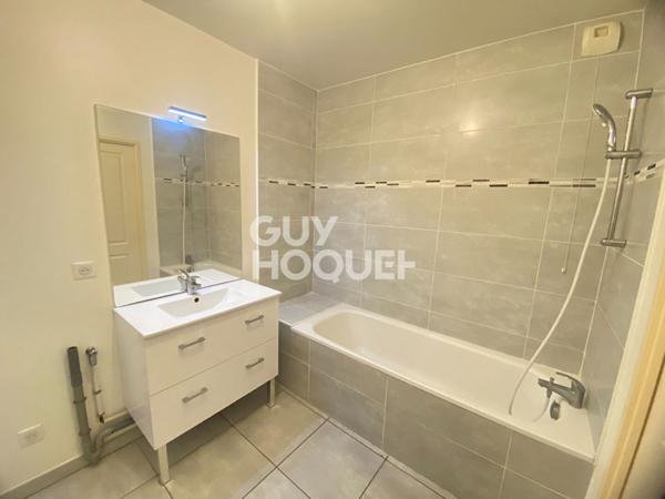 CHARTRES - T3 Place des Épars