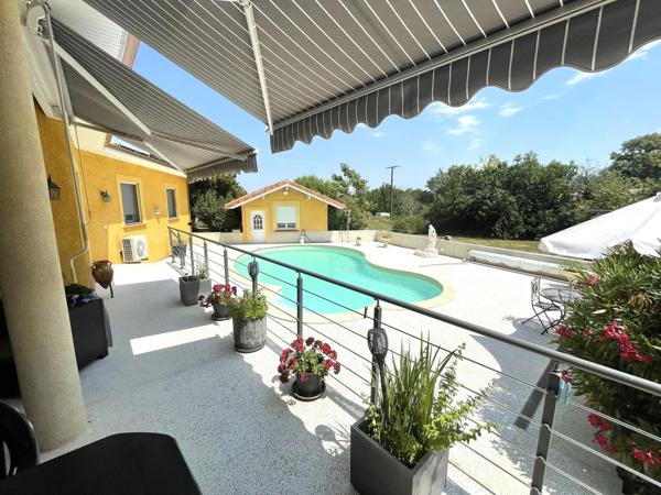 Villa avec piscine à 2 min du centre d'Eauze