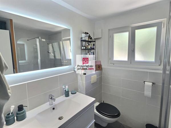 MAISON de Caractère avec Piscine