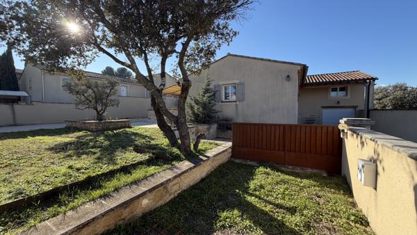 Maison
         5 pièces
        - 113 m² 366 000 € *