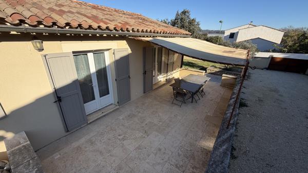 Maison
         5 pièces
        - 113 m² 366 000 € *