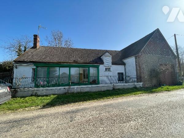 Maison rurale avec grange, jardin et mare
