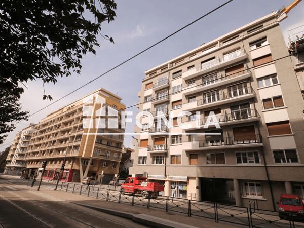 Location Studio 22.98 m² - MONTEE A Grenoble 38100