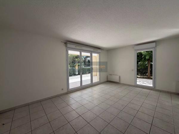 Location                                                      Appartement
                        
                     3 pièces                      67 m2                     à Fréjus