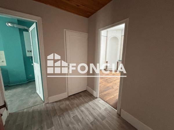 Location Appartement 3 pièces 60 m² - 16 RUE EUGENE VALLIN Nancy 54000