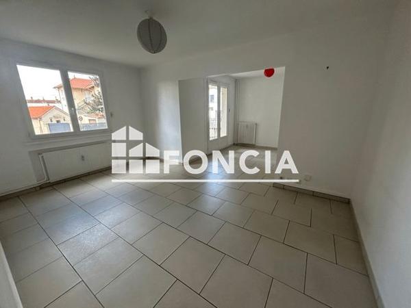 À vendre Appartement 4 pièces 73.4 m² - Roanne 42300