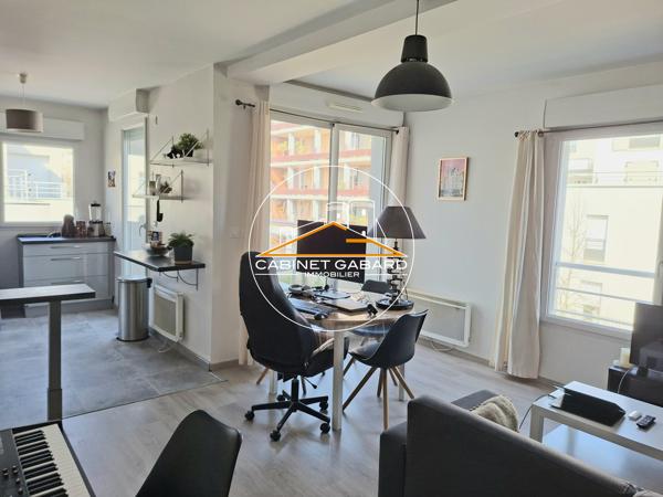 Proximité C.H.U - 48 m²