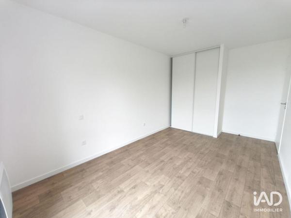 Location appartement 3 pièces 64 m² L'Huisserie