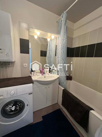 T2 avec une cave et une place de parking en résidence sécurisée