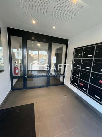 T2 avec une cave et une place de parking en résidence sécurisée