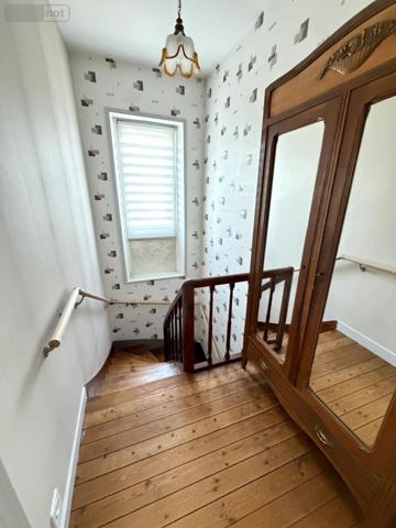 Maison à vendre à Cholet dans le Maine-et-Loire (49300), ref : 49055-88   
Gare