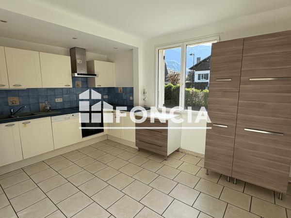 Location Maison 7 pièces 165.34 m² - 20 RUE PASTEUR Albertville 73200
