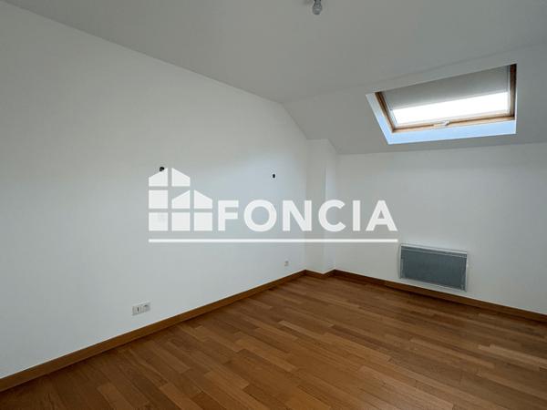 Location Maison 7 pièces 165.34 m² - 20 RUE PASTEUR Albertville 73200