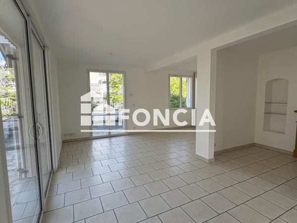 Location Maison 7 pièces 165.34 m² - 20 RUE PASTEUR Albertville 73200